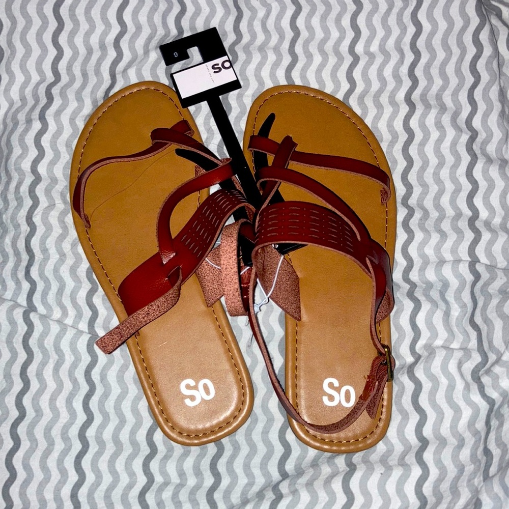 Brown size 9 never worn SO sandals